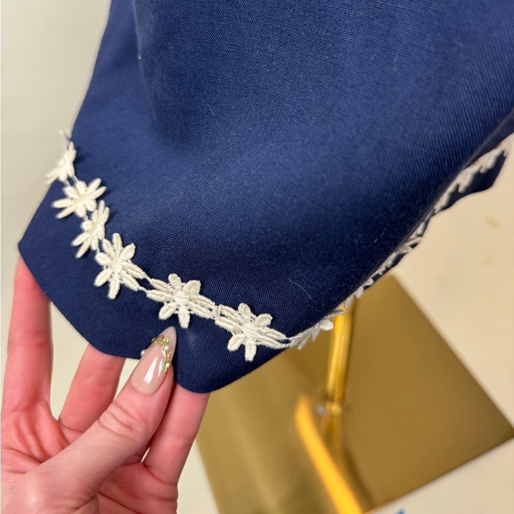 Vintage Navy Blue Linen Shift Dress With Floral Trim - Picture 5 of 10